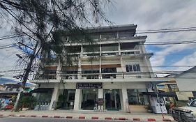 Seaside Palace Hotel